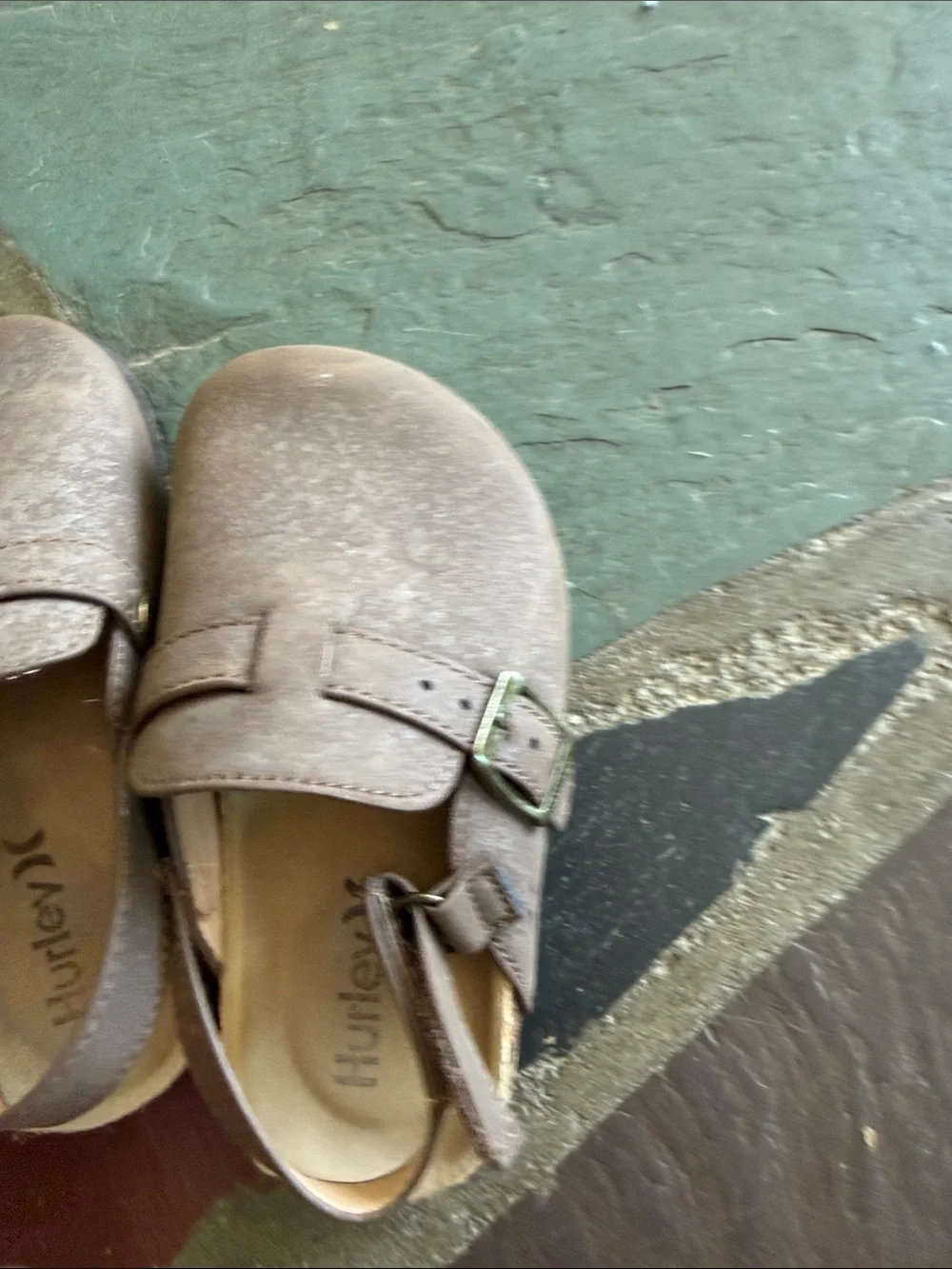 Hurley soft suede